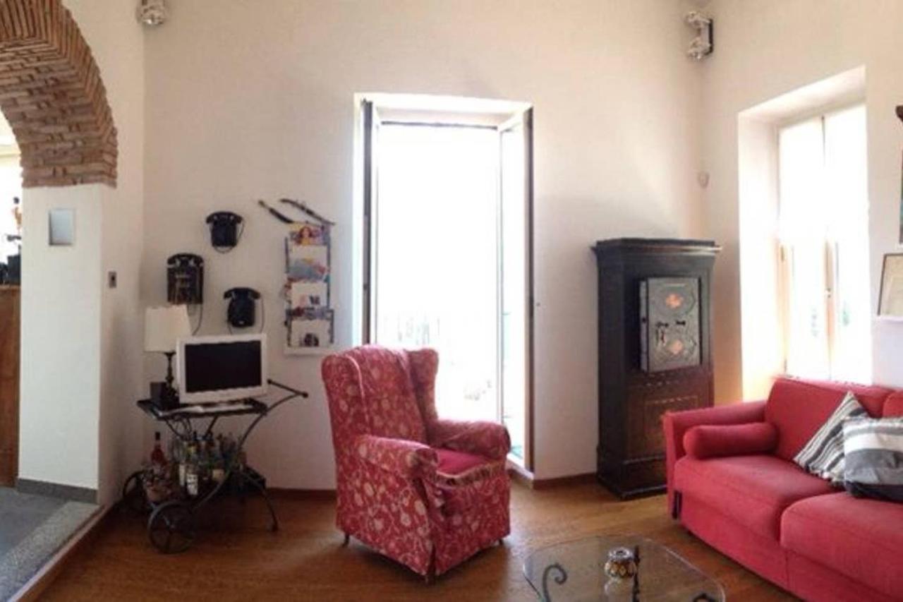 בלאג'יו Miralago Apartments Villa Rosa Terrazza מראה חיצוני תמונה